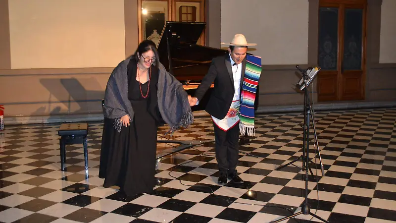 Los artistas celayenses agradecieron